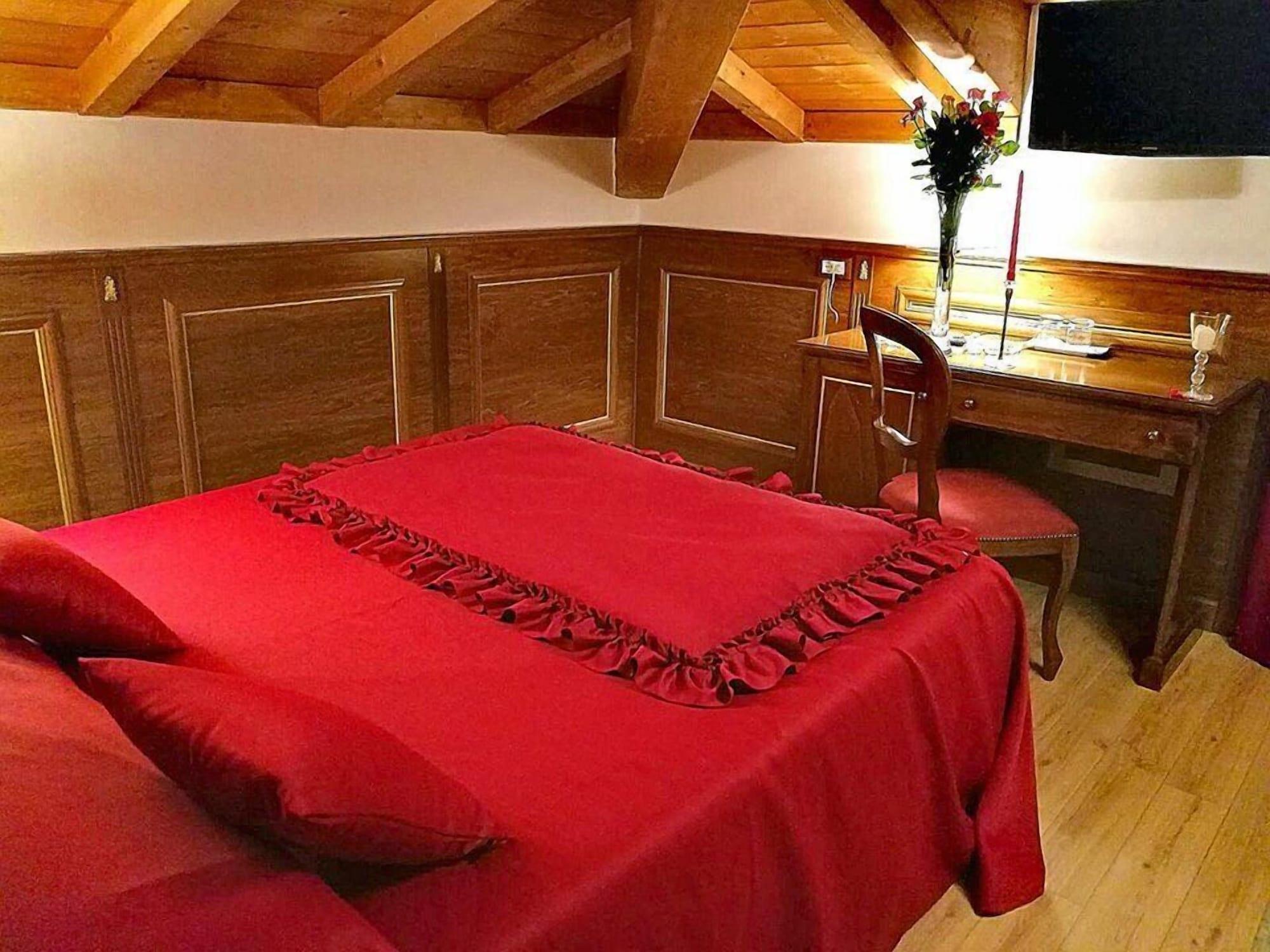 Fashion Hotel Valmontone Esterno foto