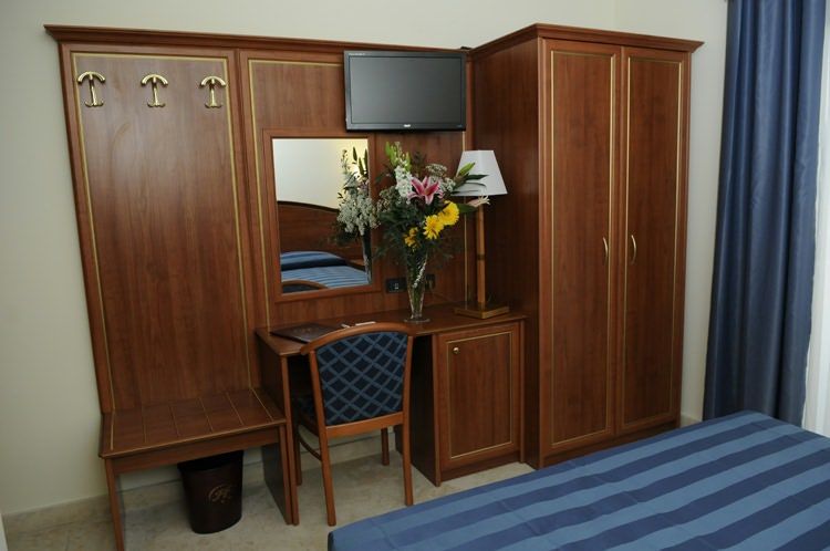 Fashion Hotel Valmontone Esterno foto